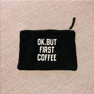 Brandy Melville clutch